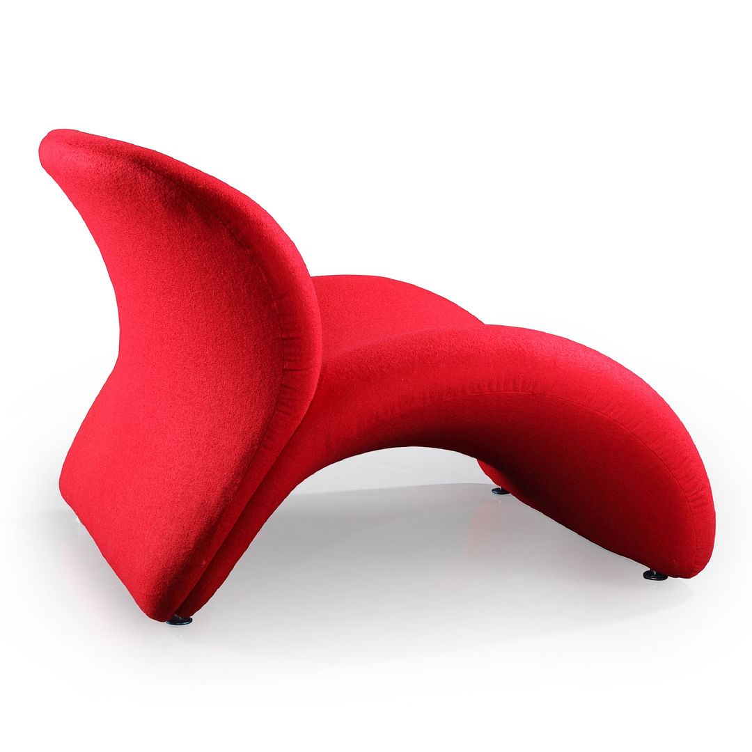 Stylish and Comfortable Rosebud Modern Abstract Design Accent Chair for Enhancing Any Living Space