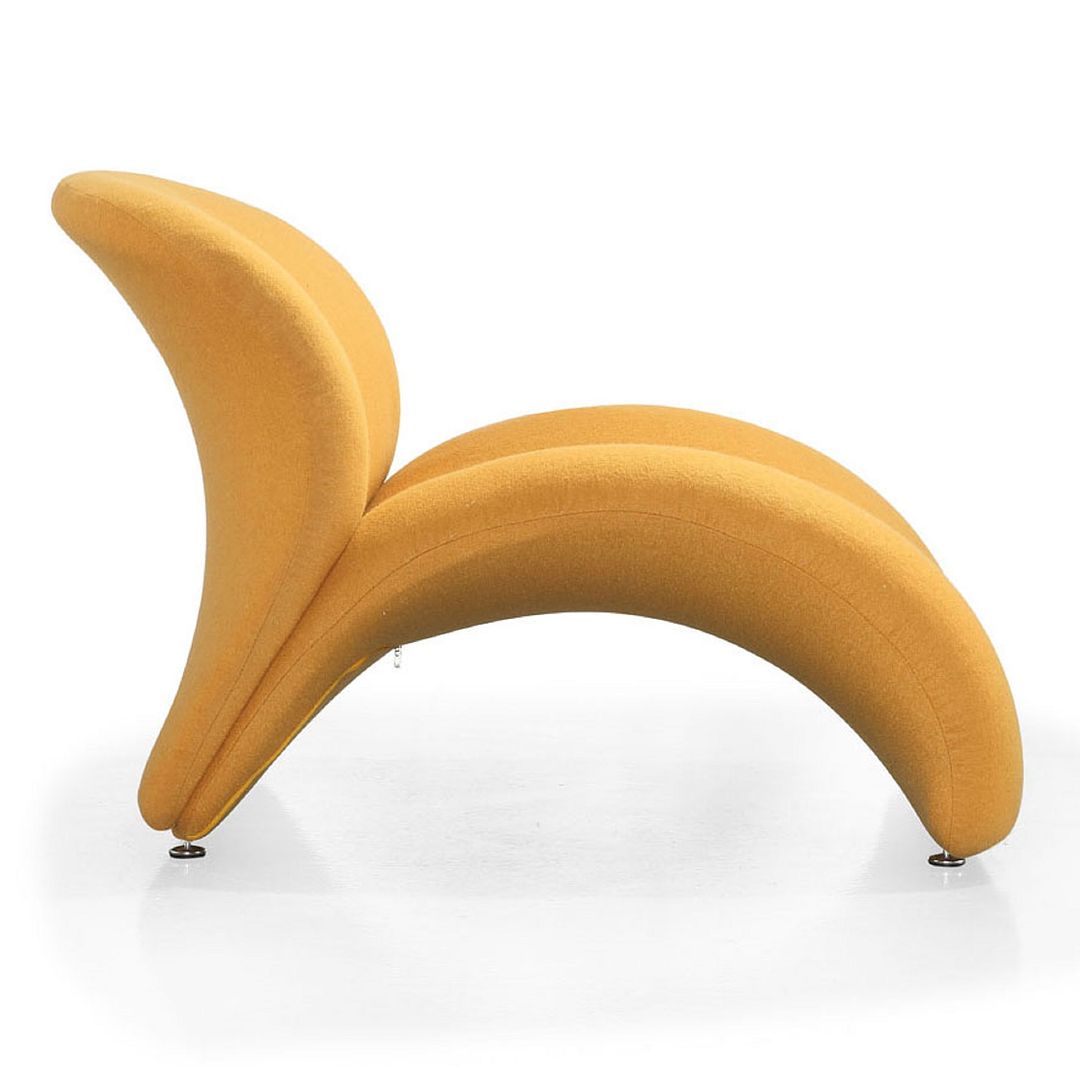 Stylish and Comfortable Rosebud Modern Abstract Design Accent Chair for Enhancing Any Living Space