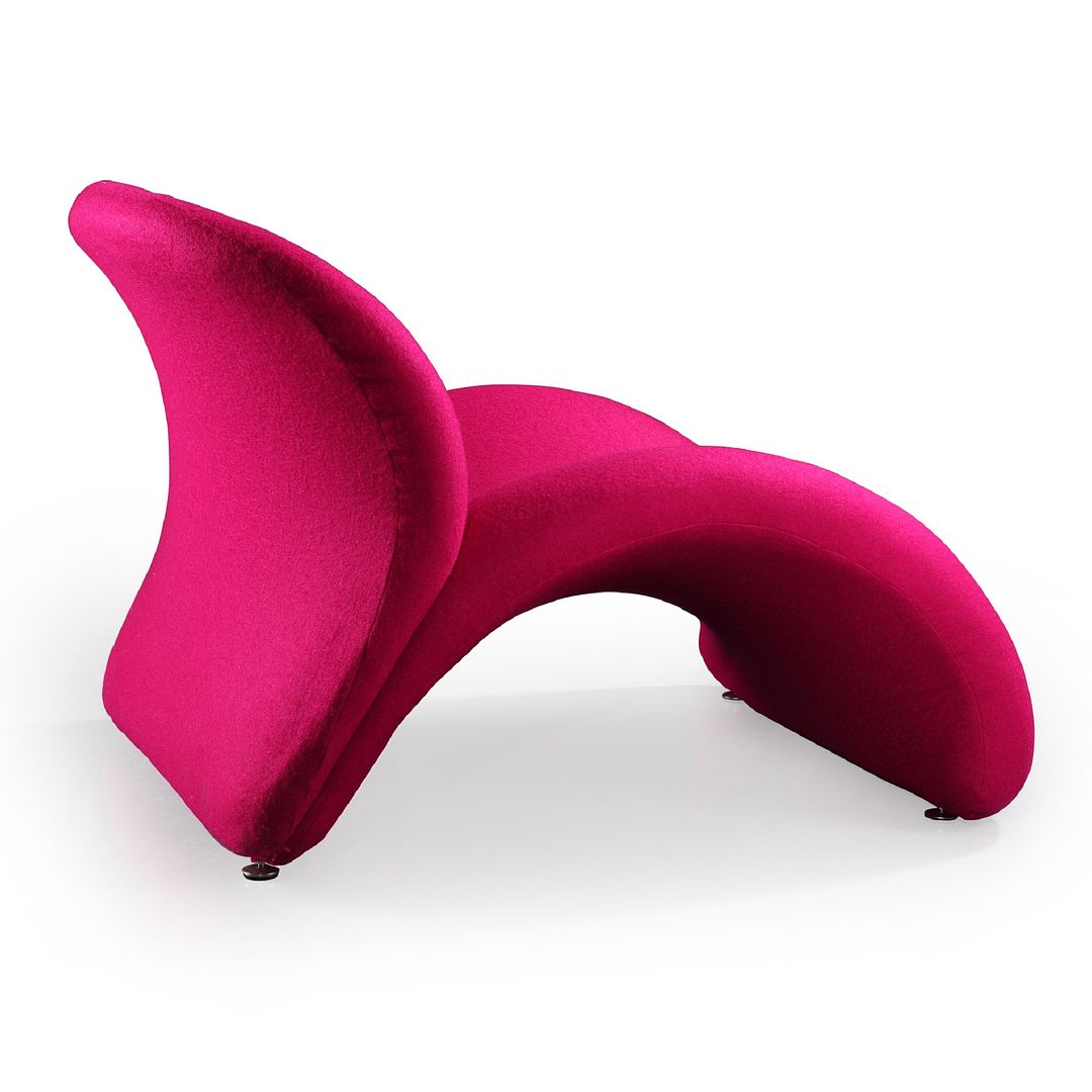 Stylish and Comfortable Rosebud Modern Abstract Design Accent Chair for Enhancing Any Living Space