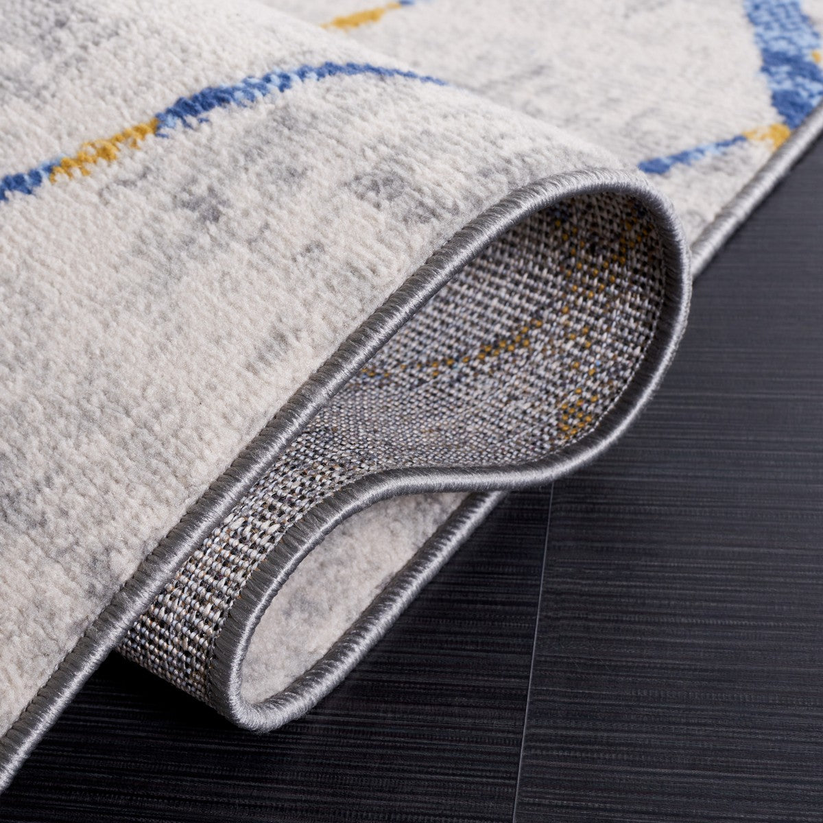 Stylish Modern Power Loomed Area Rug - Durable Polyester & Cotton Blend for Living Spaces