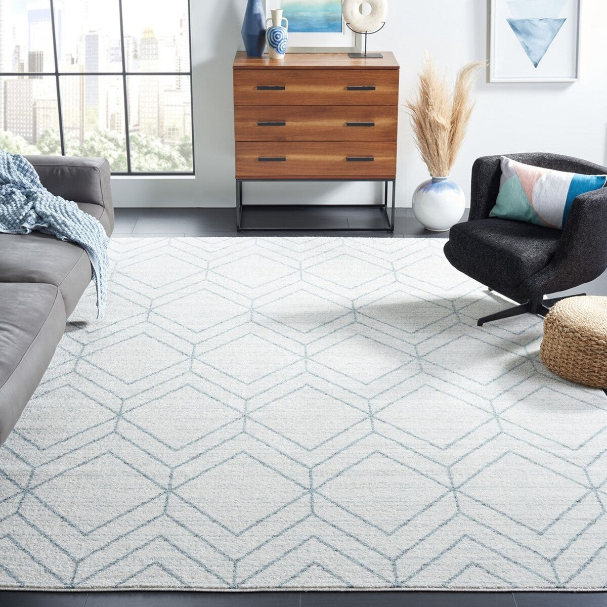 Stylish Adirondack Area Rug: Durable Blend of Polypropylene, Jute & Polyester