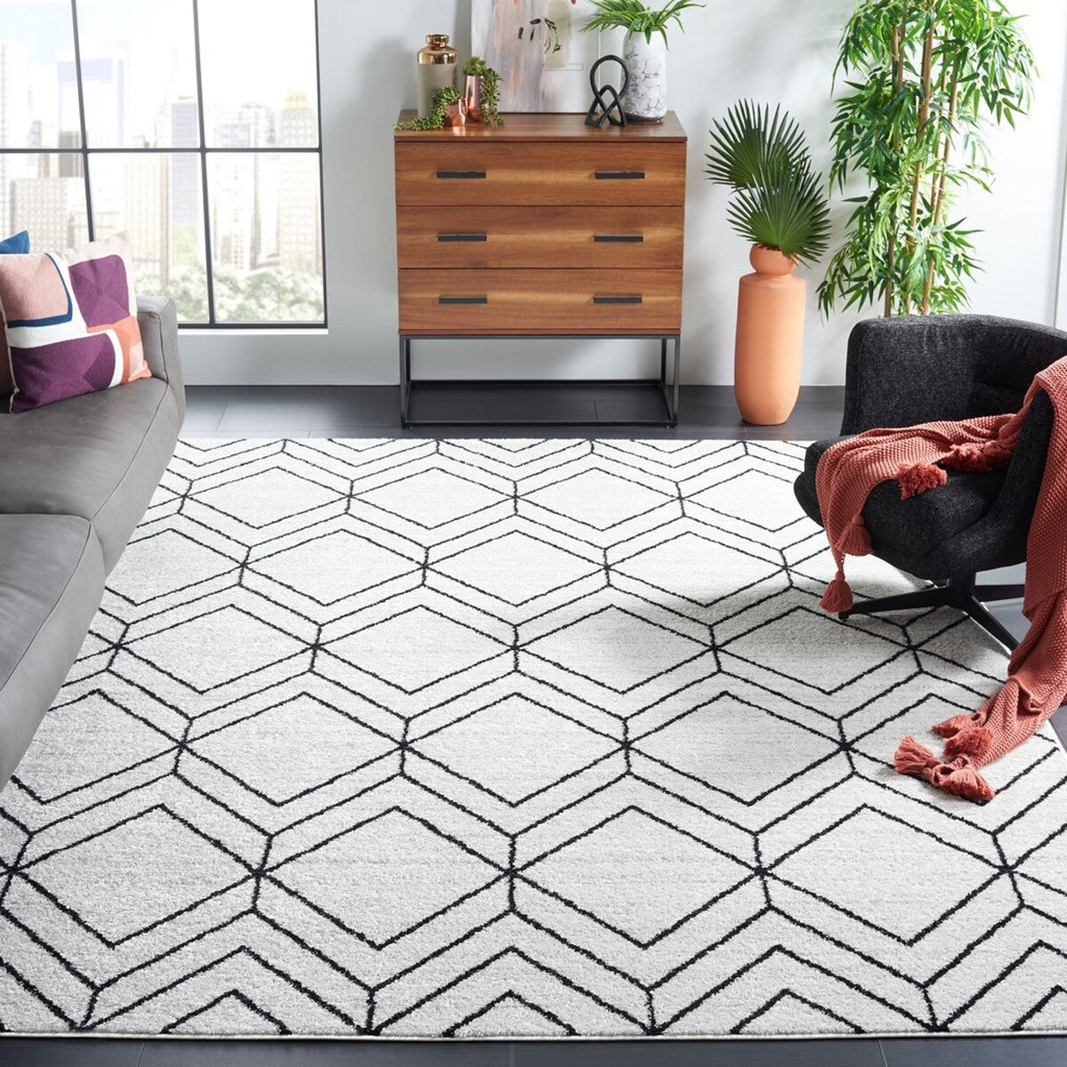 Stylish Adirondack Area Rug: Durable Blend of Polypropylene, Jute & Polyester